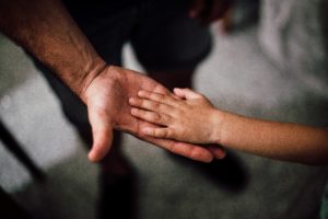 Amizade pode acontecer entre pessoas de todas as idades