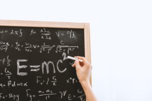Matemática é área onde mulheres se destacam e recebem medalhas