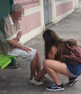 Registro do ato de generosidade teve mais de 5 mil curtidas.