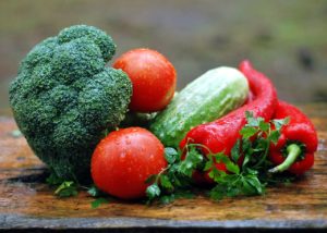 Em torno de 40% da comida do Brasil é desperdiçada.