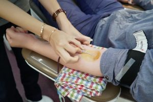 Objetivo é obter os anticorpos produzidos contra a covid-19.