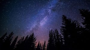 Chuvas de estrelas e cometas vão marcar o quinto mês do ano.